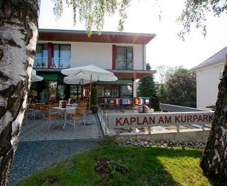 מלון באד טצמנסדורף Kaplan Am Kurpark מראה חיצוני תמונה